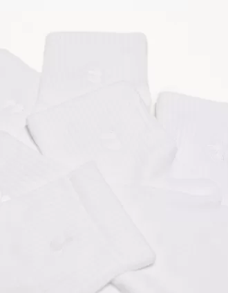 3er Pack kurze Socken 1 1 330x423 - 3er-Pack kurze Socken